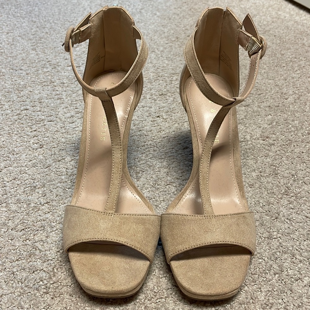 Beige Kelly & Katie strap heels size 8.5